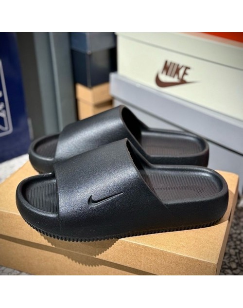 Nike ナイキ靴 品番：X-LI-NIK-59648ラインで在庫確認とご注文の際、品番を教えてください