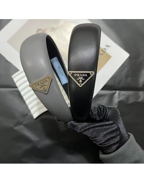 Prada プラダヘアアクセサリー 品番：X-LI-PRA-57473ラインで在庫確認とご注文の際、品番を教えてください