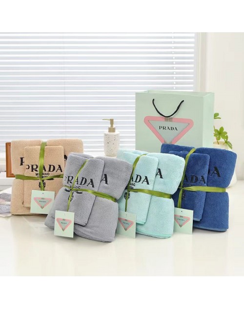 Prada プラダタオル 品番：X-LI-PRA-57488ラインで在庫確認とご注文の際、品番を教えてください