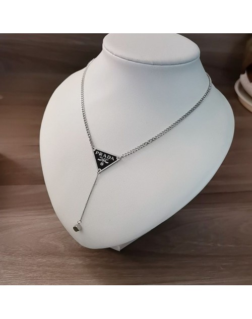 Prada プラダネックレス 品番：X-LI-PRA-57503ラインで在庫確認とご注文の際、品番を教えてください