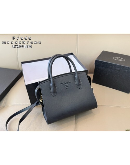 Prada プラダバッグカバン 品番：X-LI-PRA-59202ラインで在庫確認とご注文の際、品番を教えてください