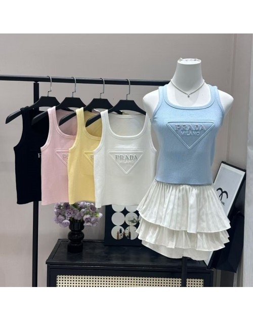 Prada プラダtシャツ 品番：X-LI-PRA-59673ラインで在庫確認とご注文の際、品番を教えてください