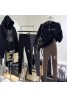 Ysl イブサンローラン靴下 品番：X-LI-YSL-58688ラインで在庫確認とご注文の際、品番を教えてください
